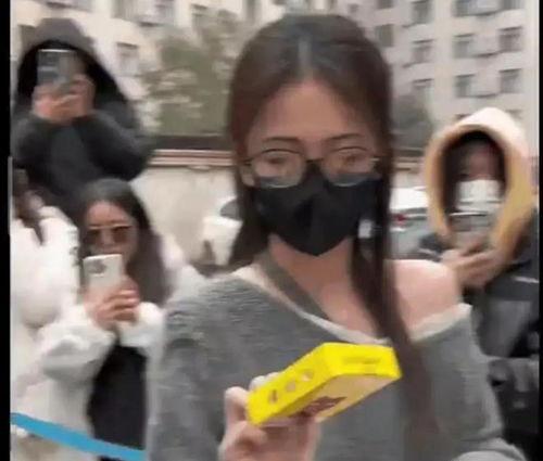 河南吃瓜爆料男孩视频,揭秘幕后故事 第1张 河南吃瓜爆料男孩视频,揭秘幕后故事 第1张